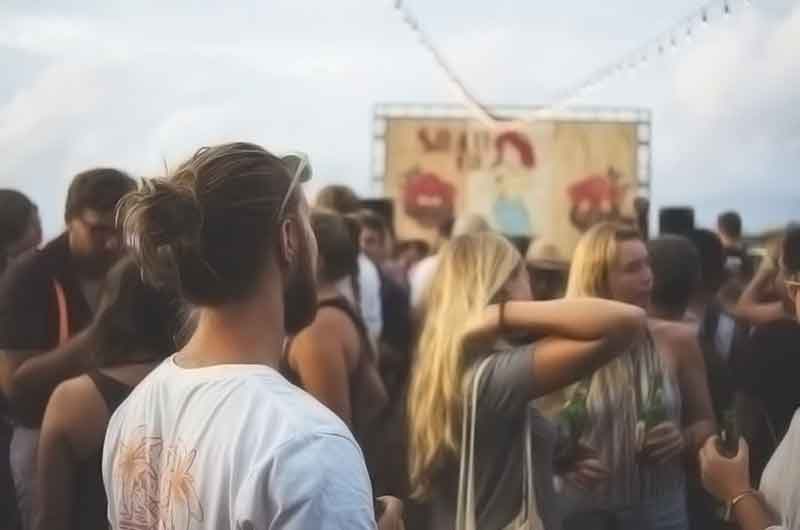 短信轰炸机网页版在线